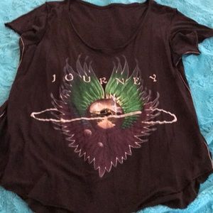 Trunk brand Journey tee